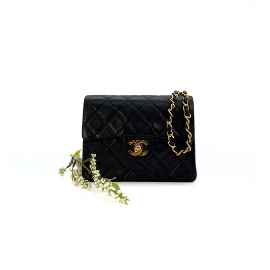 Michiru, 1 Series Square 17cm Black Lambskin with seal and card