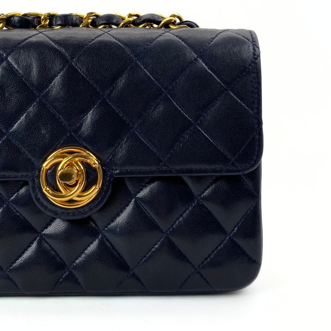 Rorik, 1 Series Mini Circle Coco Navy Lambskin with seal only