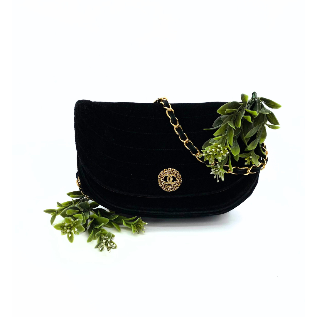 Brahma, 0 Series Half Moon Black Velvet with seal and card