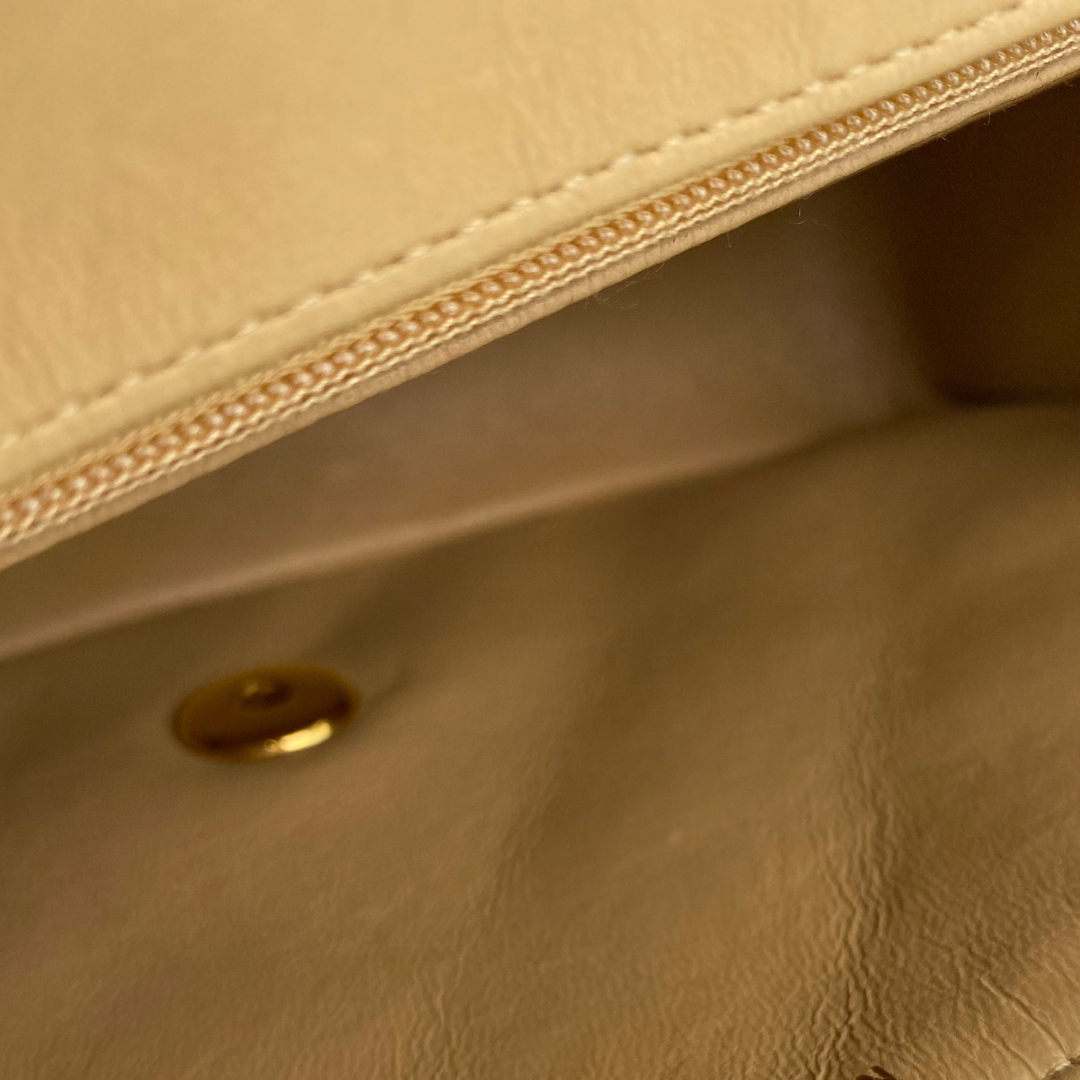 Omara, 2 Series Small Diana Beige Lambskin with seal and card