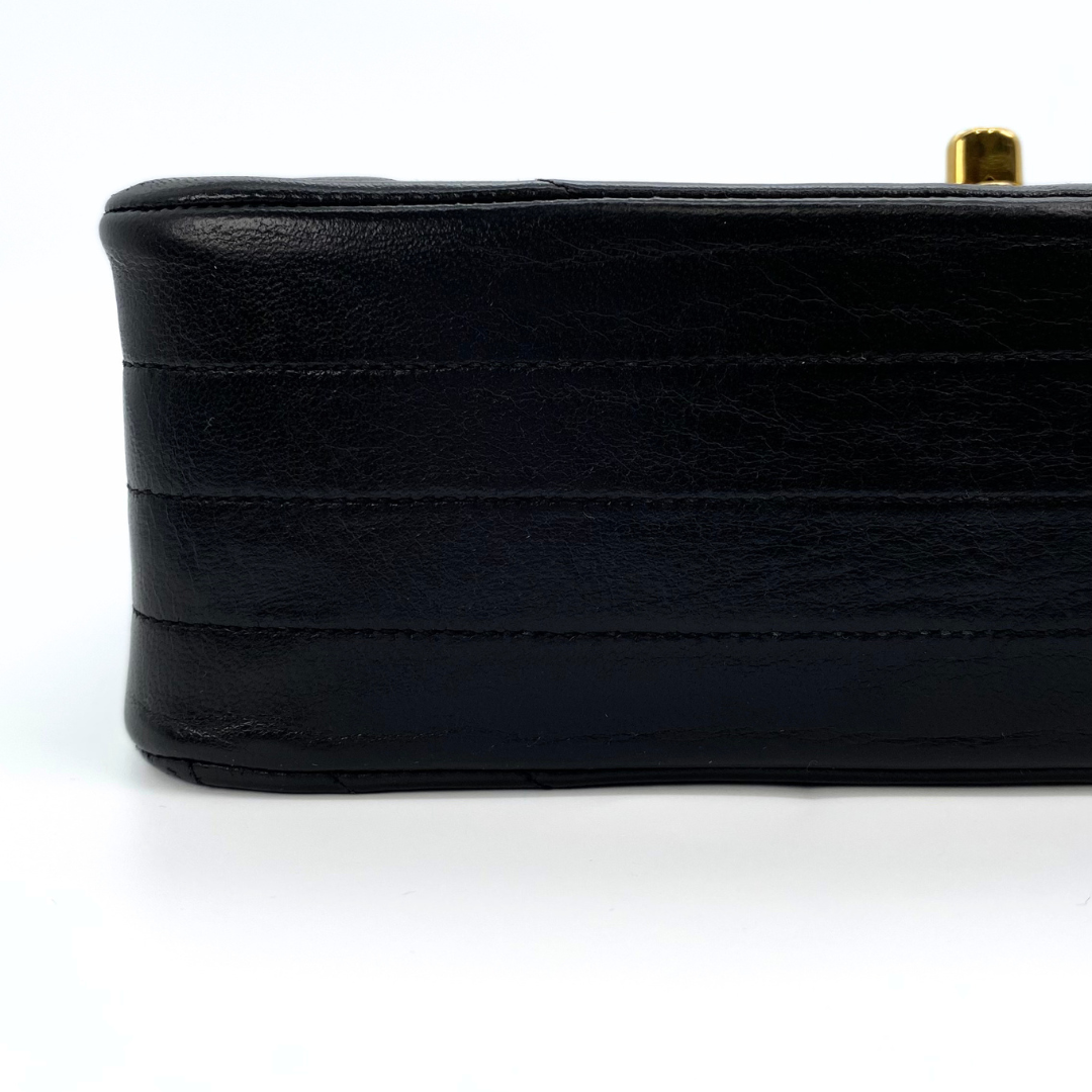 Awino, 1 Series Wave Stitch Black Lambskin with seal only