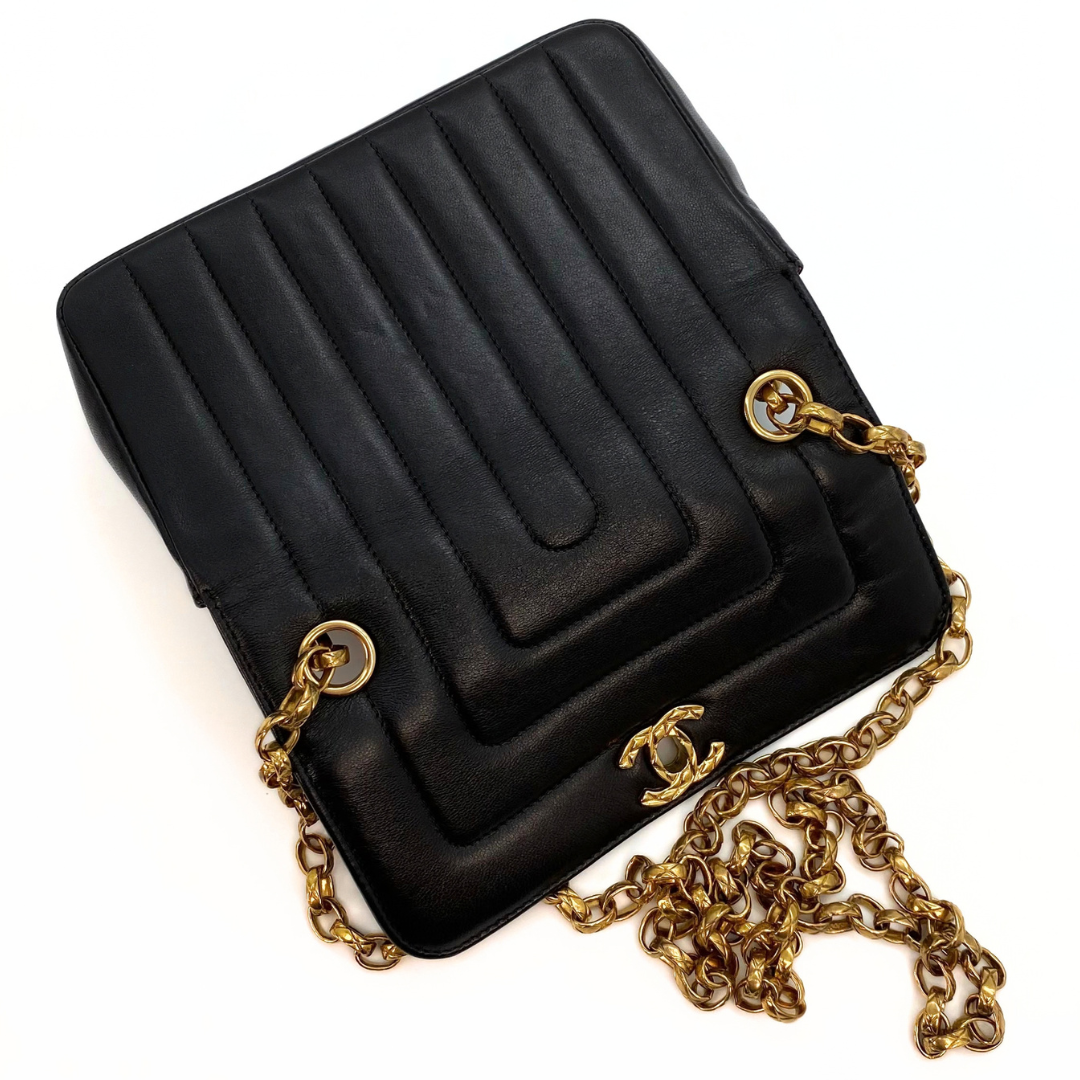 Lori, 2 Series Bijoux Chain Black Lambskin with seal only