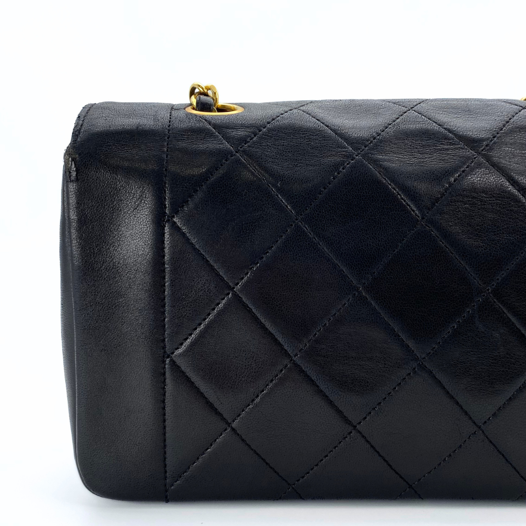 Ruslan, 1 Series Small Tab Border Black Lambskin with seal and card
