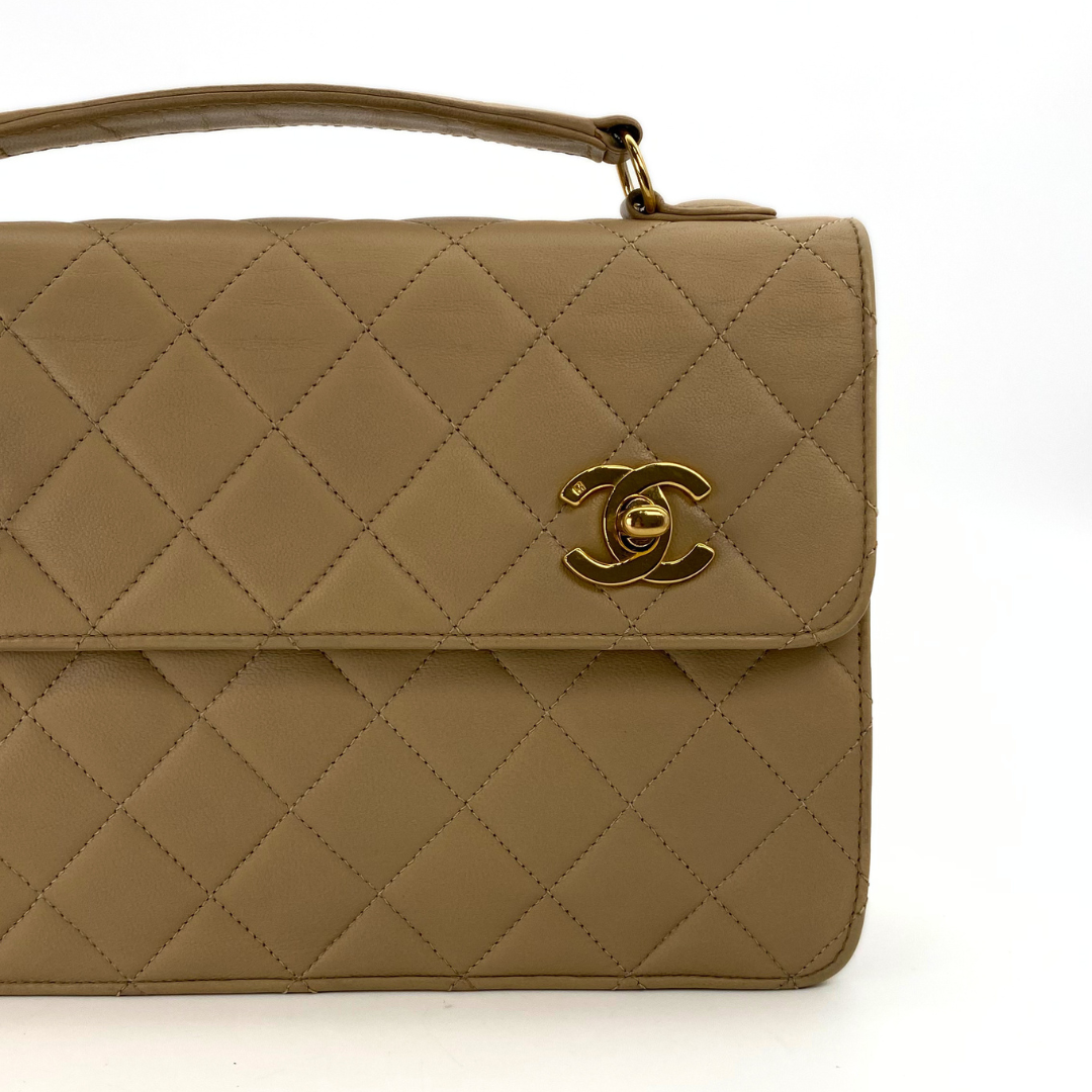 Yejun, 1 Series Double Turn Lock Beige Lambskin with seal and card