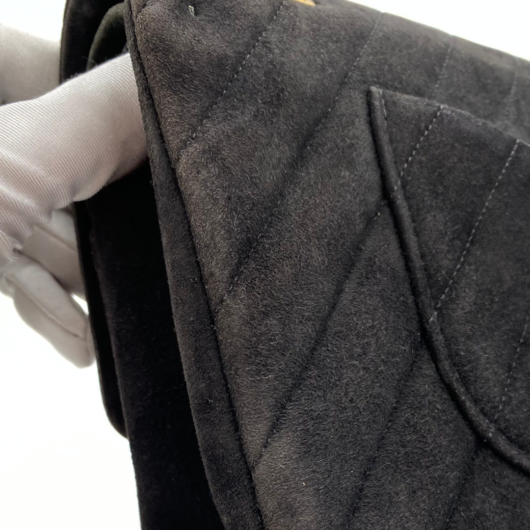 Jiho, 1 Series Medium Classic Flap Chevron Black Suede with seal and card