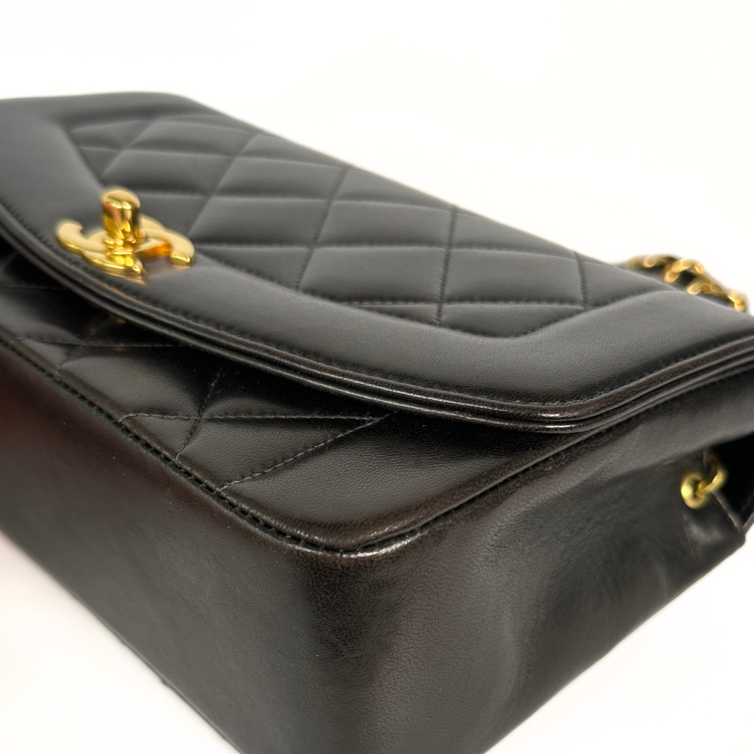 Pioco, 4 Series Small Diana Black Lambskin with seal and card