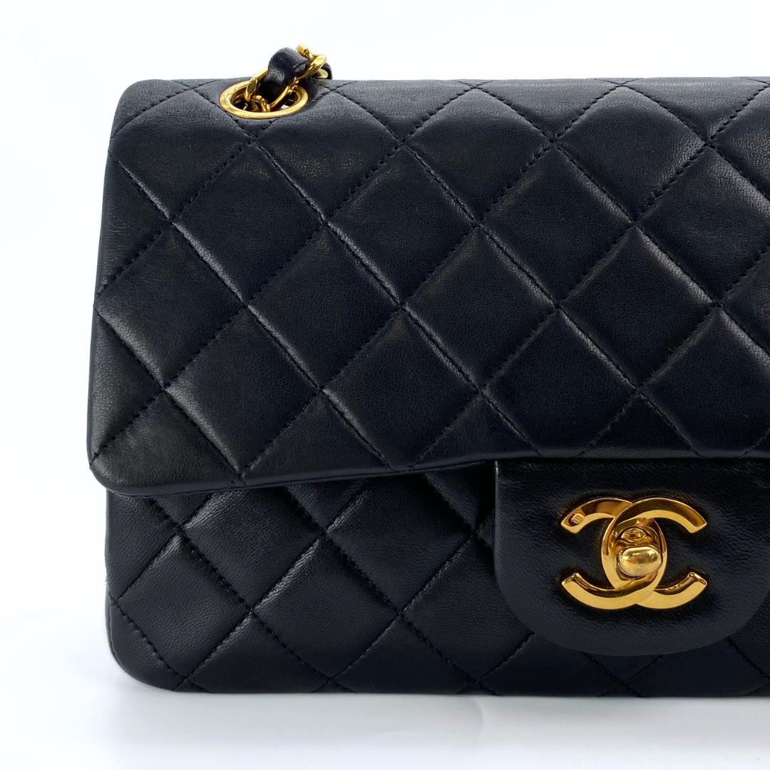 Gleb, 2 Series Small Classic Flap Black Lambskin with seal and card