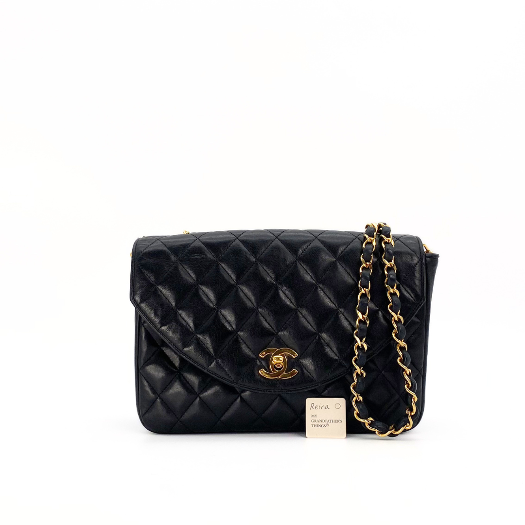 Reina, 0 Series Half Moon Black Lambskin with seal only