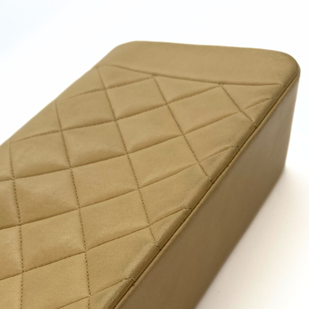 Omara, 2 Series Small Diana Beige Lambskin with seal and card