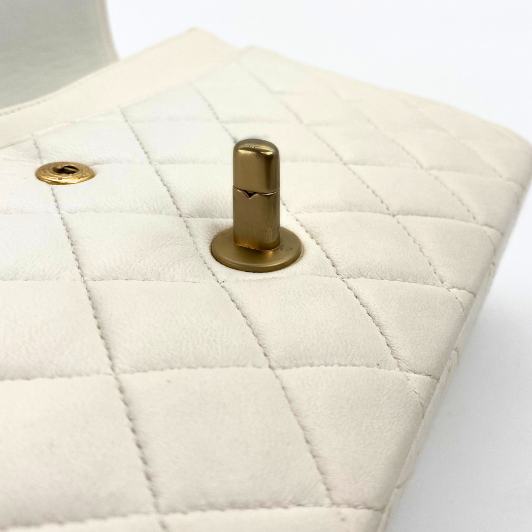 Sunwoo, 6 Series Medium Classic Flap White Lambskin wtih seal and card