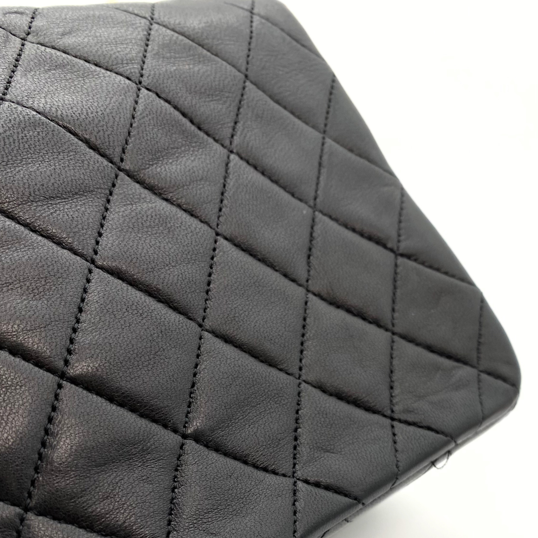 Cyrus, 1 Series Small Full Flap Black Lambskin with seal and card
