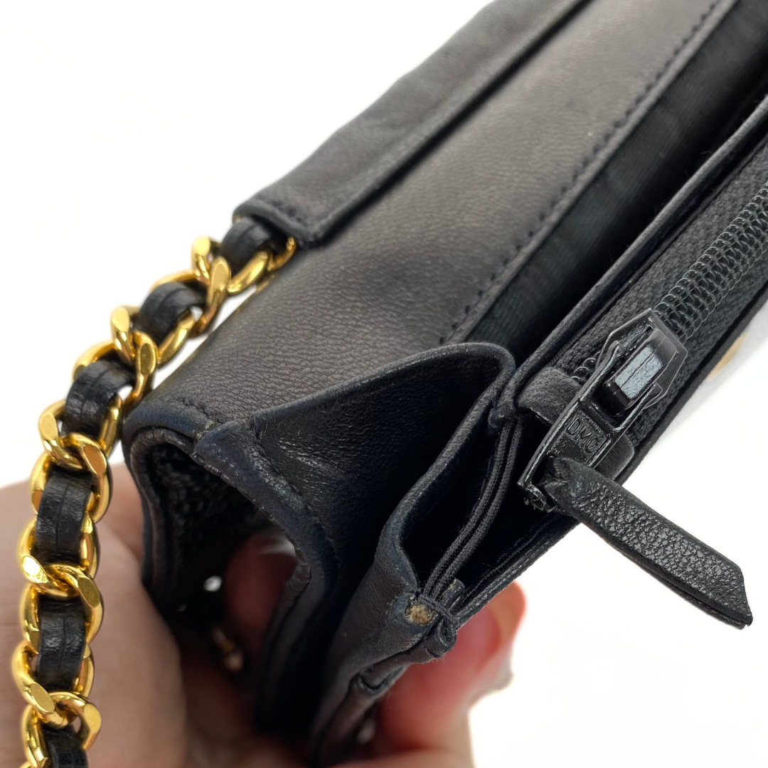 Nari, 5 Series Long Wallet Black Caviar with seal only
