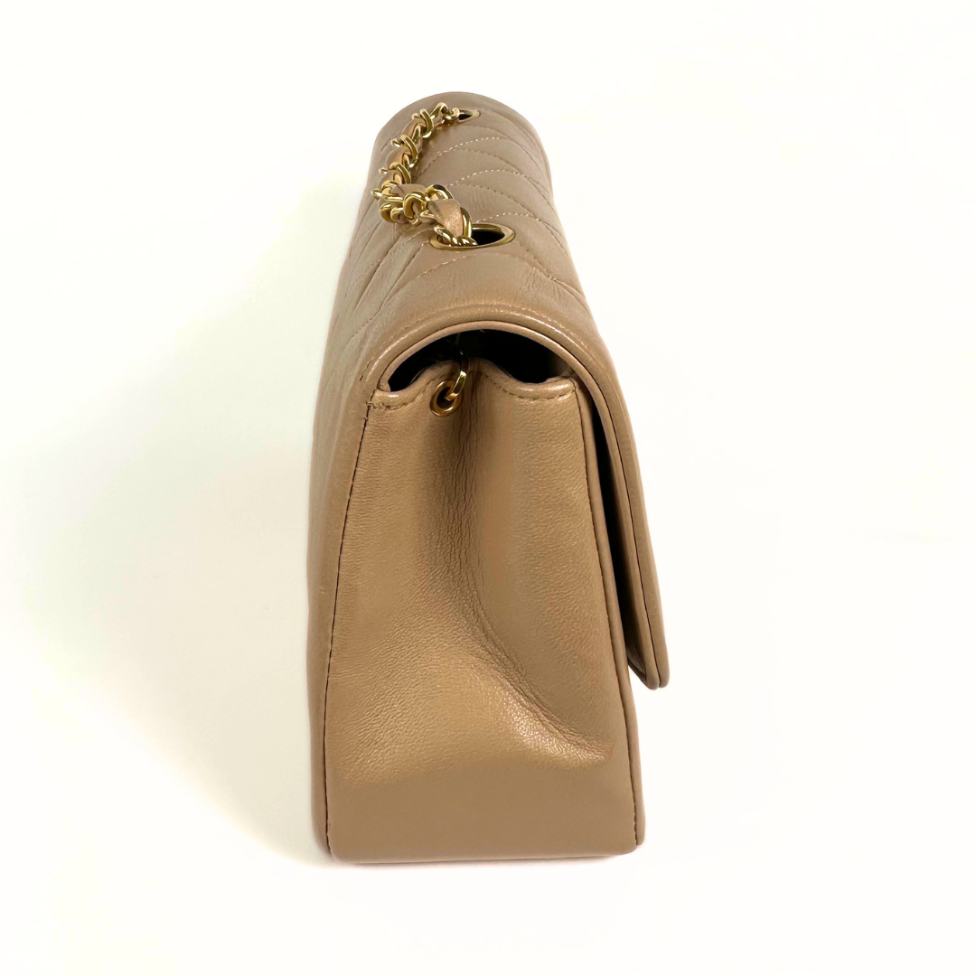 Yanny, 1 Series Small Diana Beige Lambskin with seal only