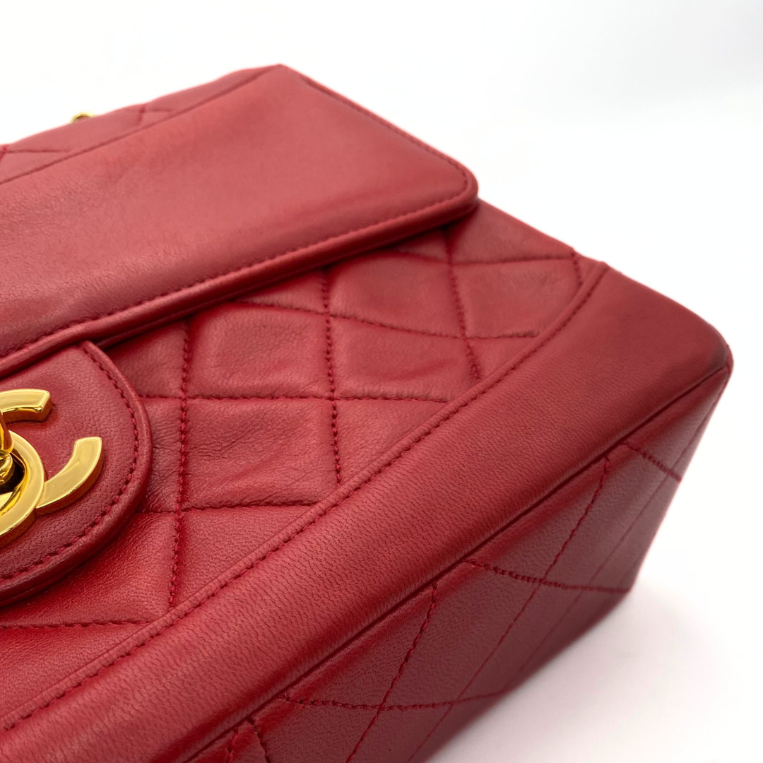 Hiroki, 1 Series Red Lambskin Horizon Flap Gold Hardware with seal only