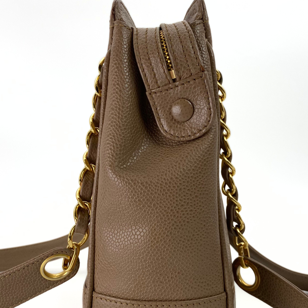 Yerin, 4 Series Triple Coco Light Brown Caviar with seal and card