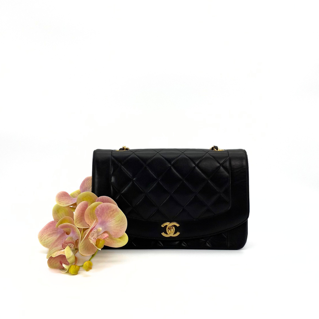 Sorenza, 2 Series Medium Diana Black Lambskin with seal and card
