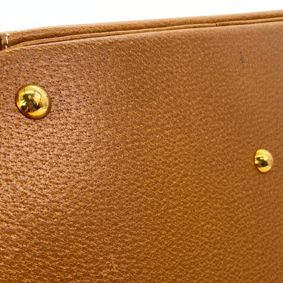 Sumire, 1992 De Bowe Brown Pigskin with stamp ○V