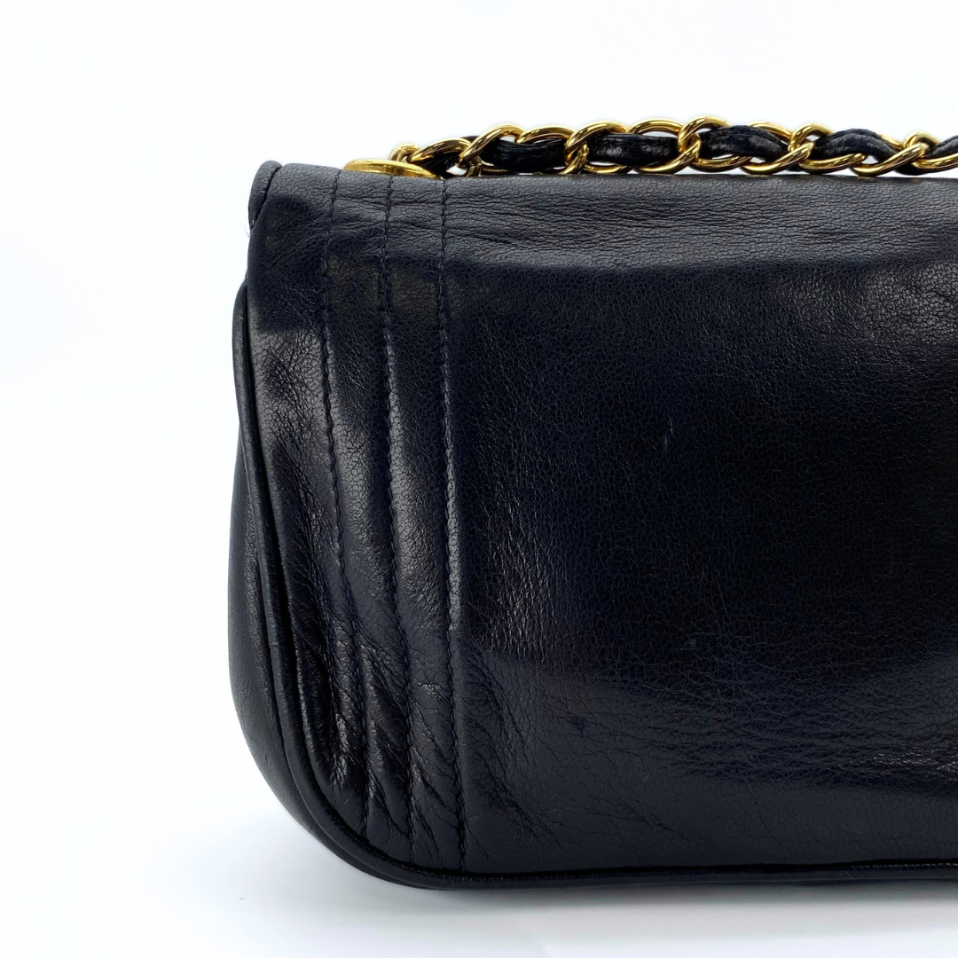 Rodion, 0 Series Black Lambskin Wallet On Chain with seal and card