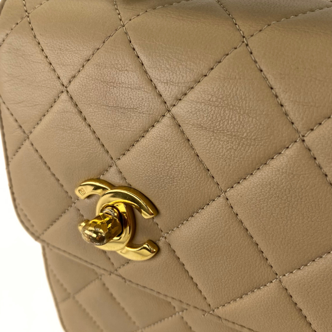Yejun, 1 Series Double Turn Lock Beige Lambskin with seal and card