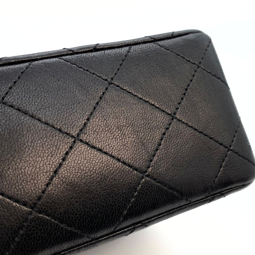Michiru, 1 Series Square 17cm Black Lambskin with seal and card