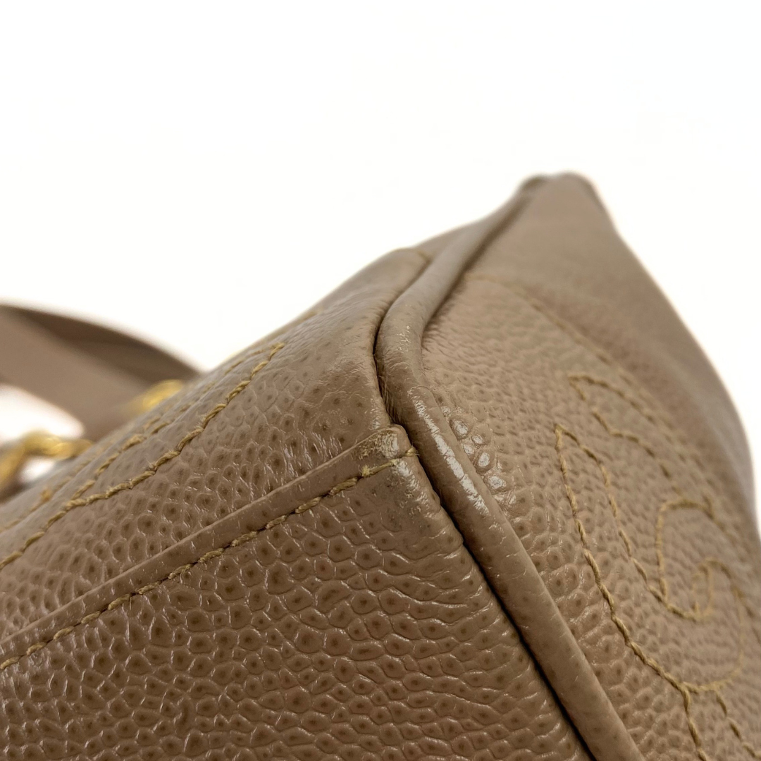 Yerin, 4 Series Triple Coco Light Brown Caviar with seal and card