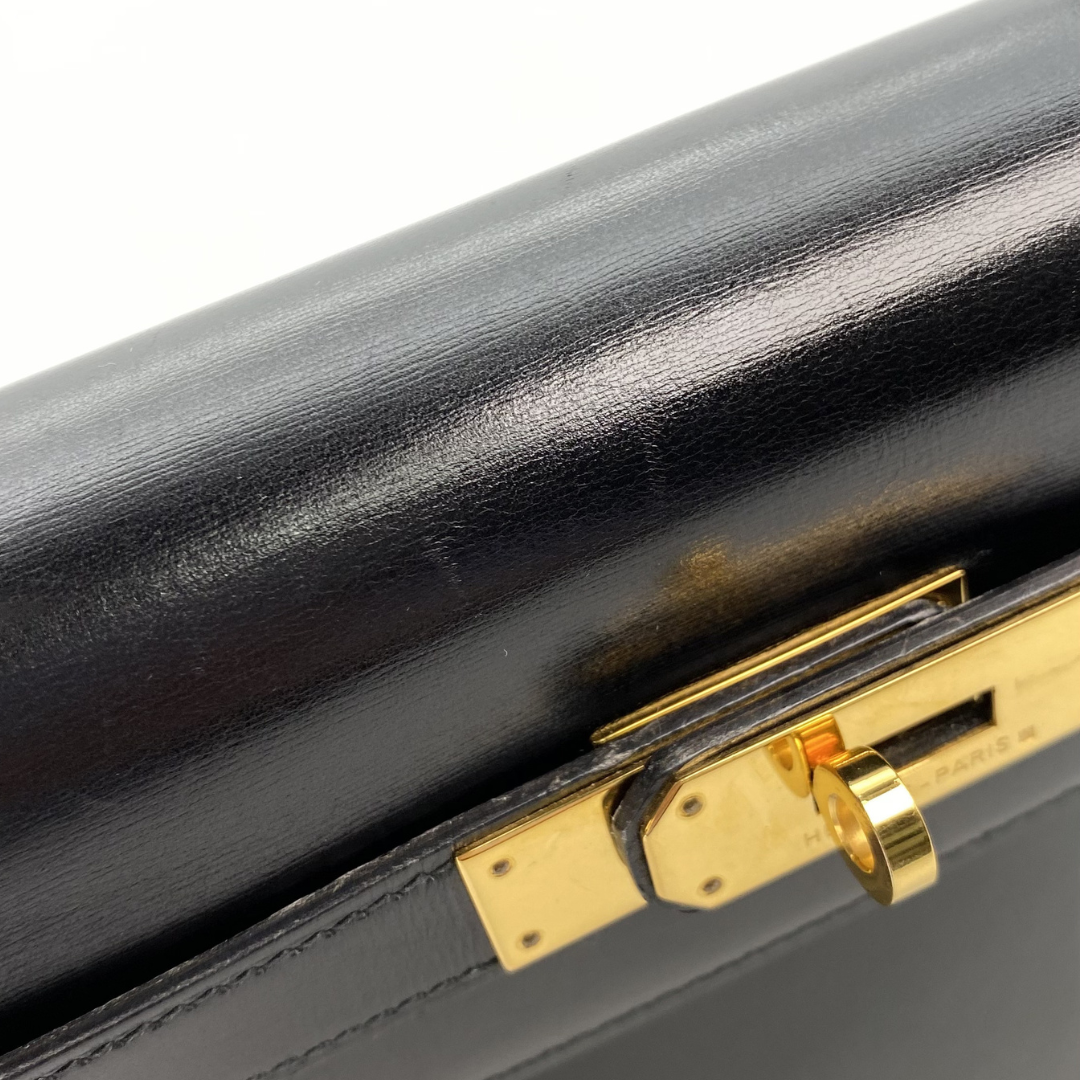 Malin, 1966 Kely 32 Retourne Black Boxcalf with stamp V