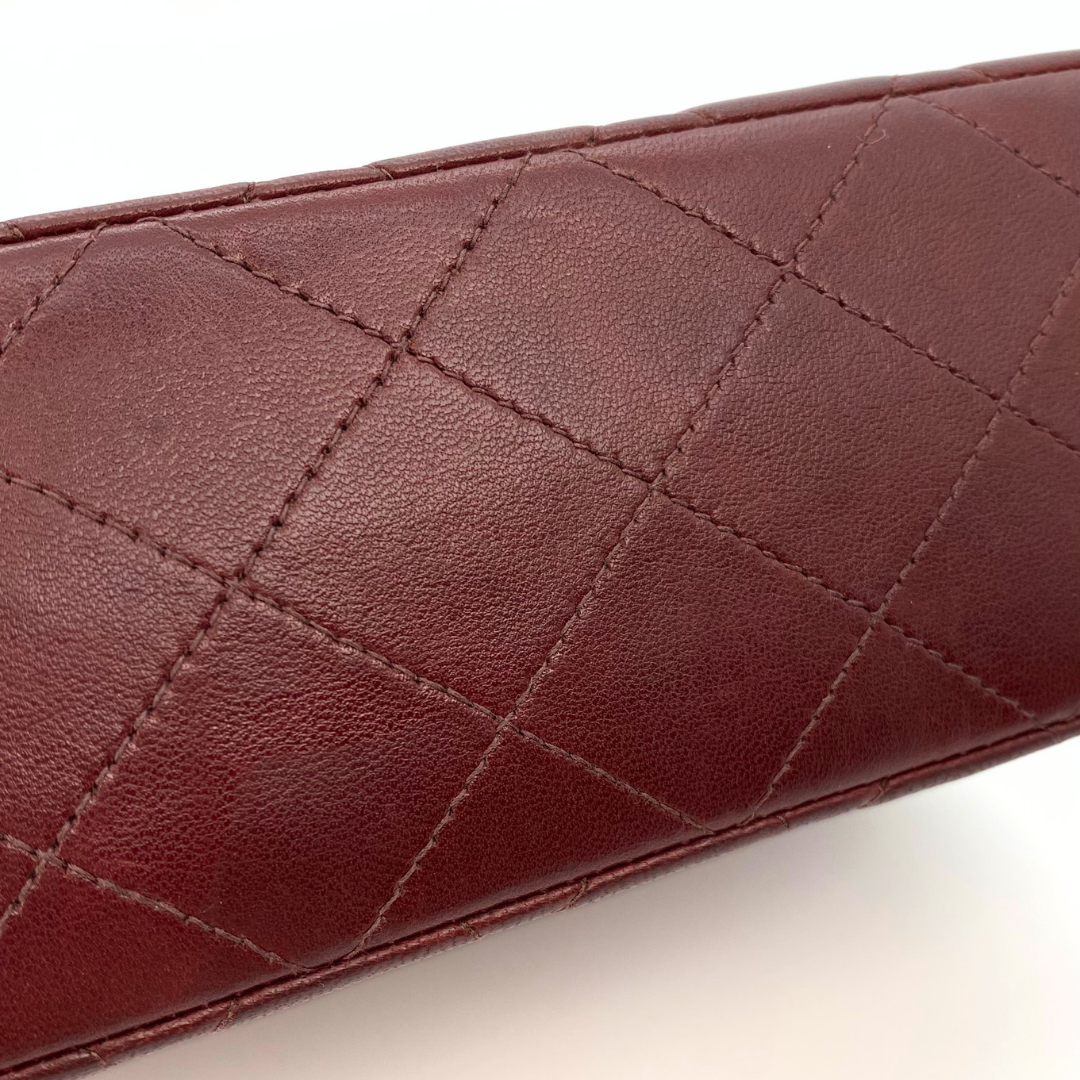 Rune, 5 Series Medium Classic Flap Bordeaux Lambskin with seal only