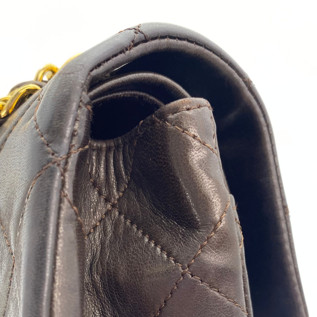 Leandro, 1 Series Small Classic Flap Brown Lambskin with seal only