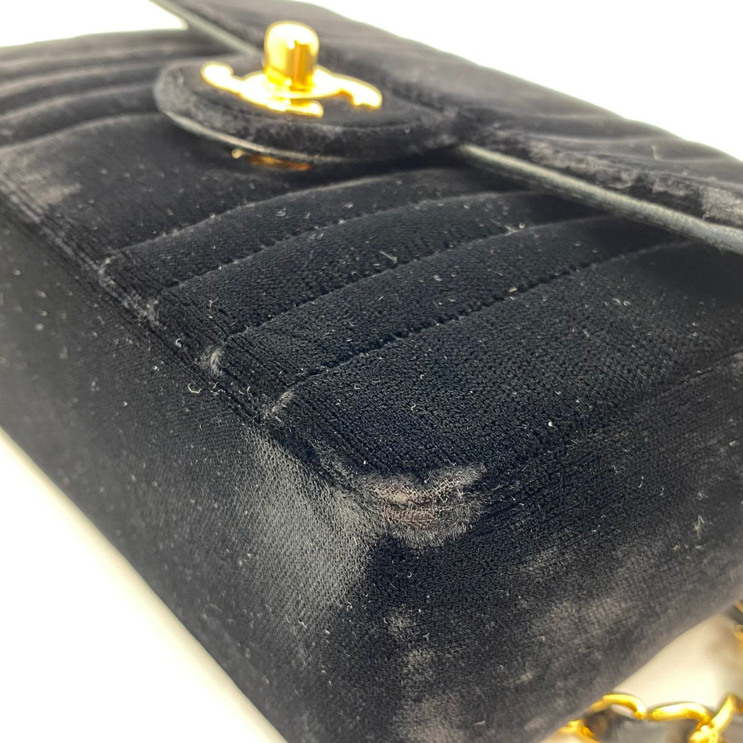 Arash, 2 Series Square 17cm Black Velvet with seal and card