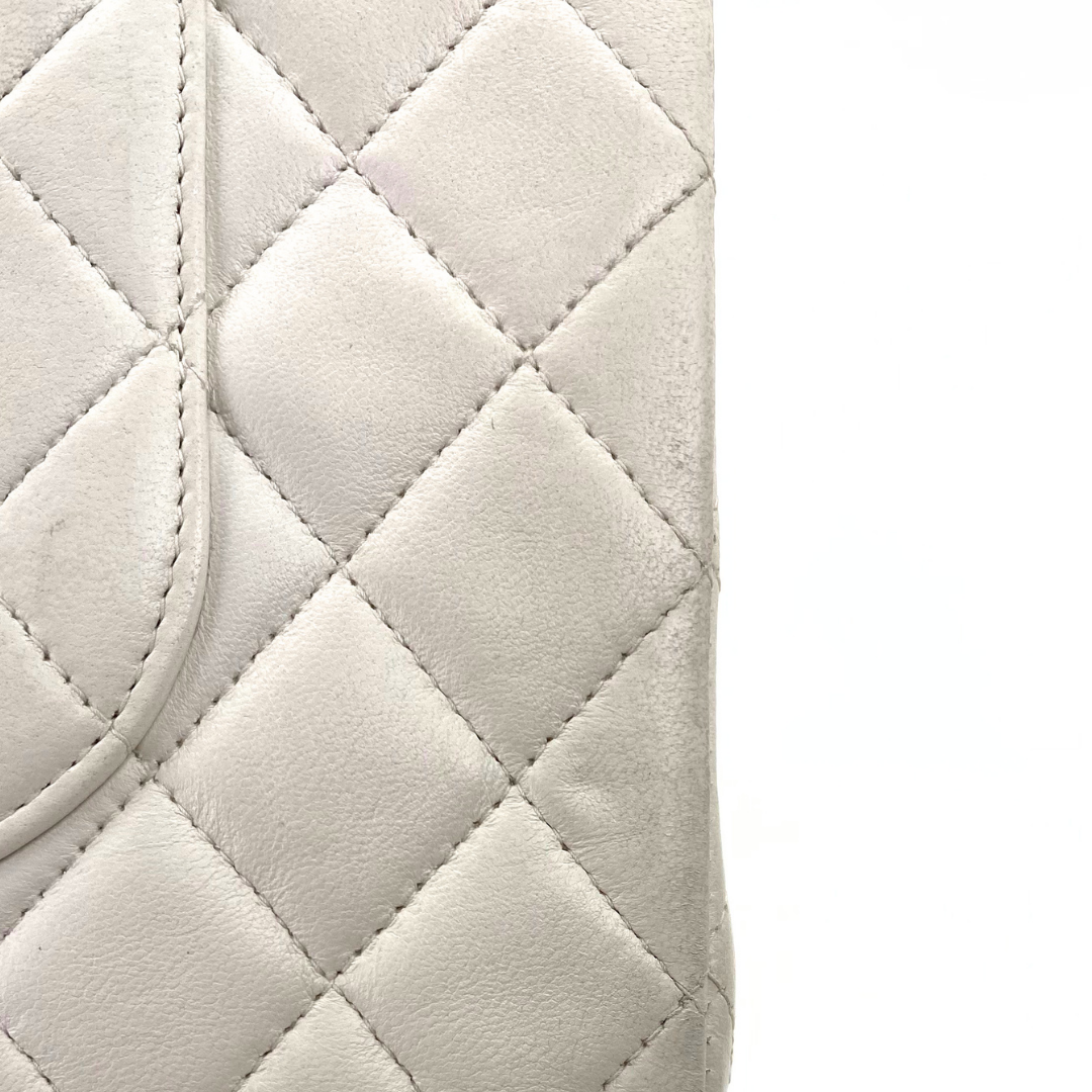 Sunwoo, 6 Series Medium Classic Flap White Lambskin wtih seal and card