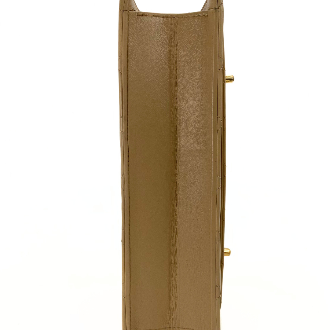 Yejun, 1 Series Double Turn Lock Beige Lambskin with seal and card