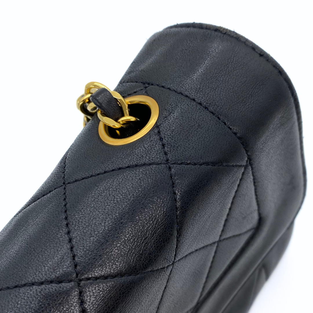 Ruslan, 1 Series Small Tab Border Black Lambskin with seal and card