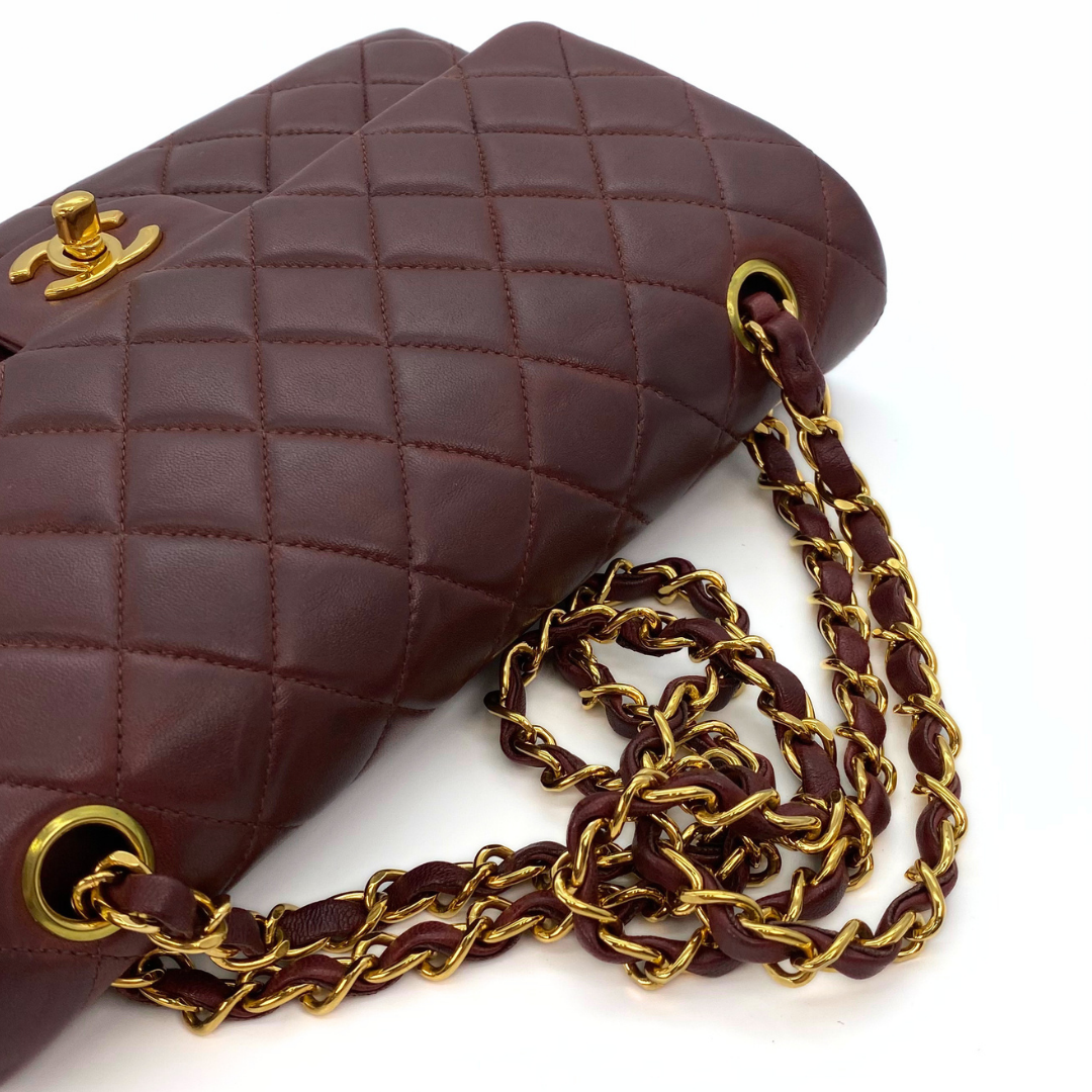 Rune, 5 Series Medium Classic Flap Bordeaux Lambskin with seal only