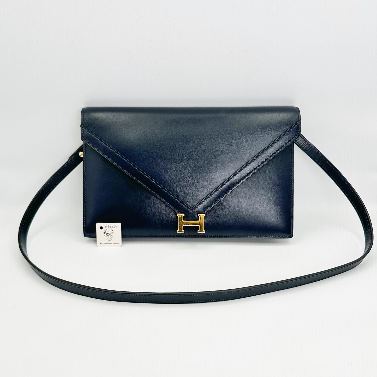 Belle, ⭕H 1978 navy box Lydie with gold hardware