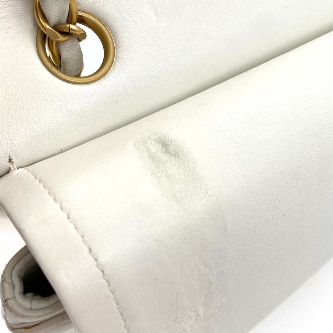 Sunwoo, 6 Series Medium Classic Flap White Lambskin wtih seal and card