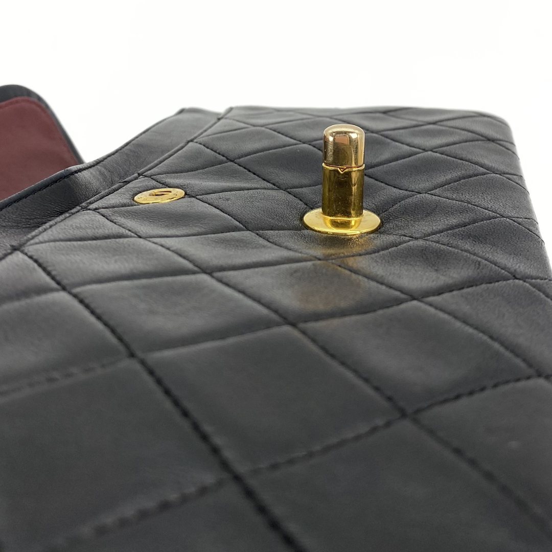 Zinnia, 1 Series Small Classic Flap Black Lambskin with seal only