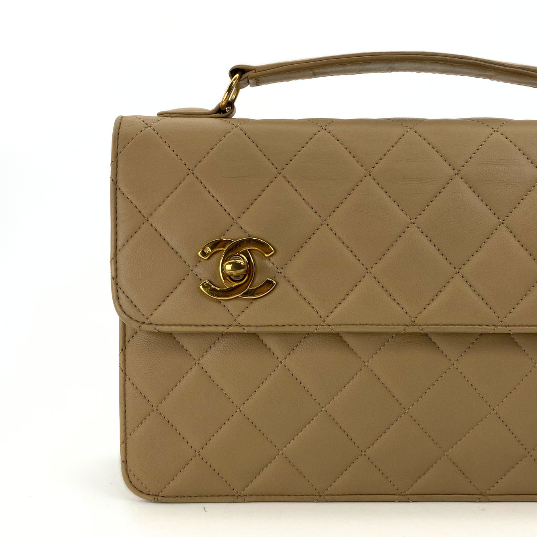 Yejun, 1 Series Double Turn Lock Beige Lambskin with seal and card