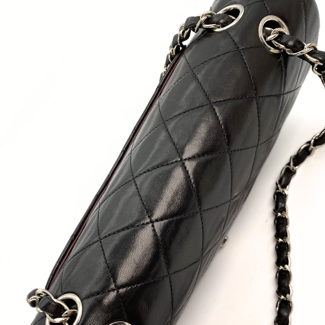 Thiago, 5 Series Medium Black Lambskin Silver Hardware with seal and card