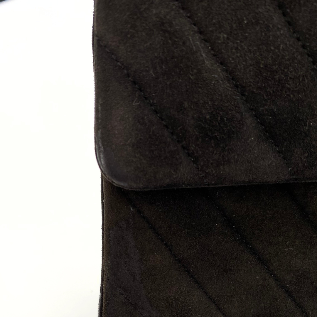 Jiho, 1 Series Medium Classic Flap Chevron Black Suede with seal and card