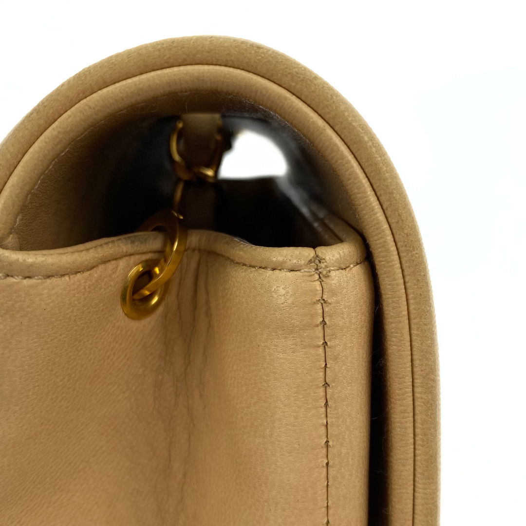 Omara, 2 Series Small Diana Beige Lambskin with seal and card