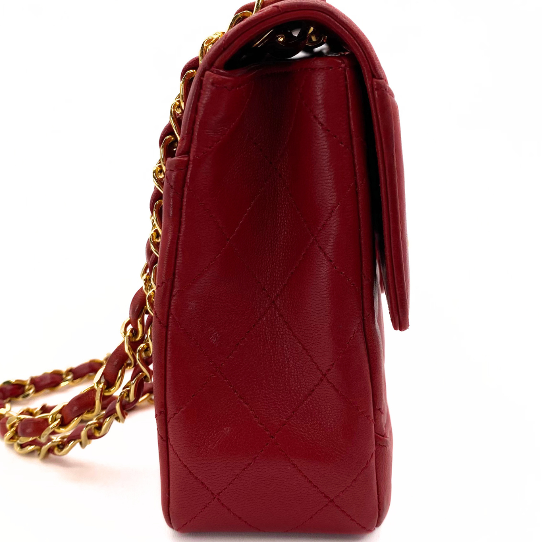 Hiroki, 1 Series Red Lambskin Horizon Flap Gold Hardware with seal only