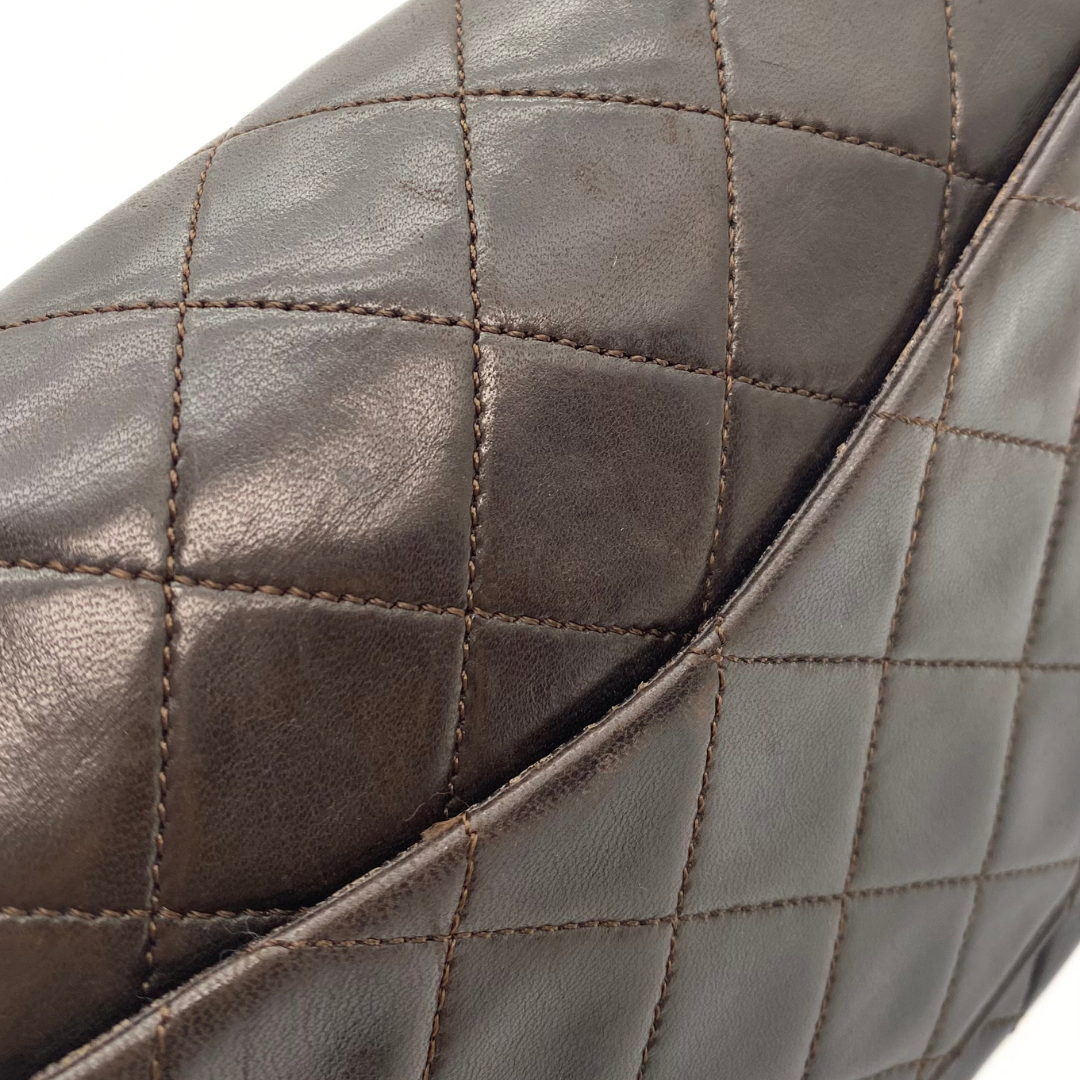 Leandro, 1 Series Small Classic Flap Brown Lambskin with seal only