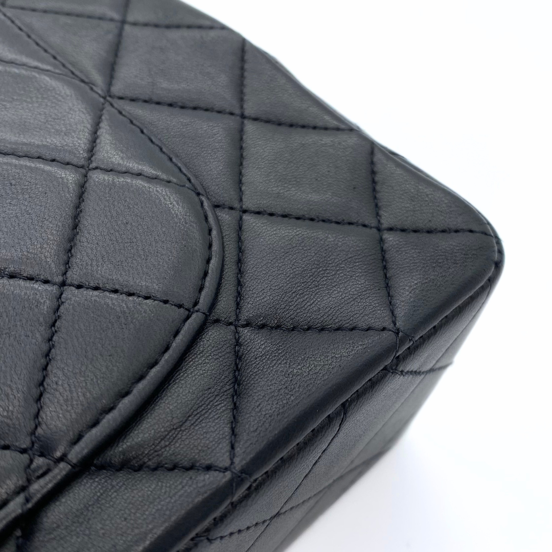 Gleb, 2 Series Small Classic Flap Black Lambskin with seal and card