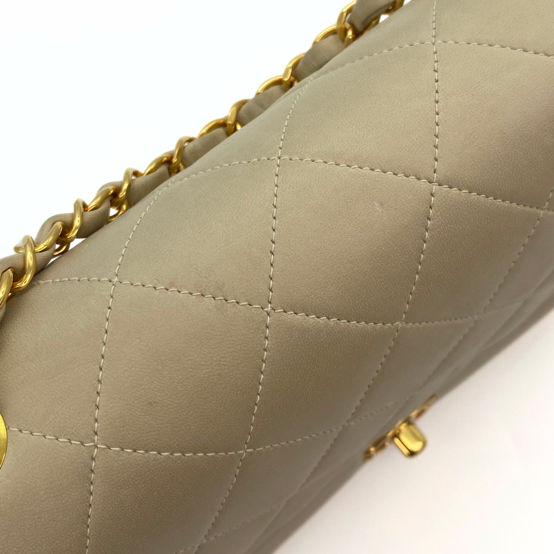 Levy, 2 Series Medium Diana Beige Lambskin with seal only
