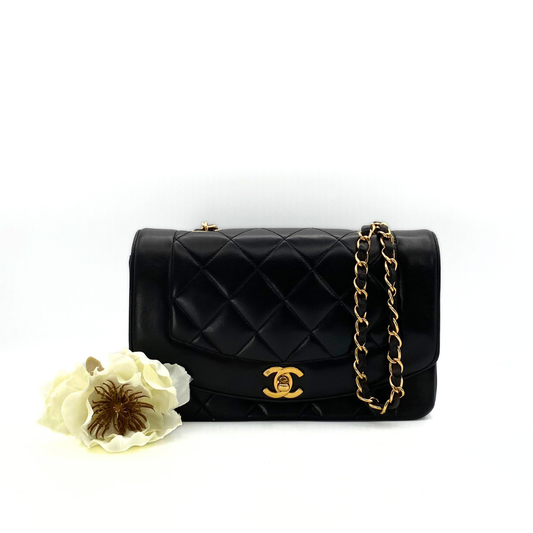 Solon, 3 Series Small Diana  Black Lambskin with seal only