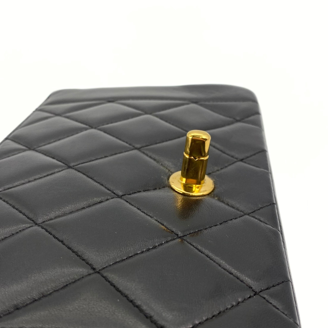 Kaori, 3 Series Small Diana Black Lambskin with seal and card