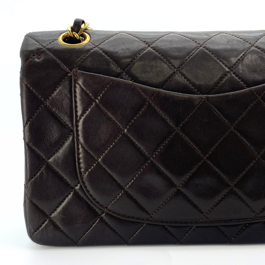 Leandro, 1 Series Small Classic Flap Brown Lambskin with seal only