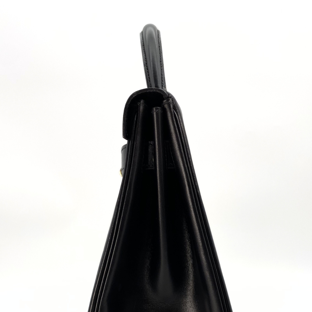 Malin, 1966 Kely 32 Retourne Black Boxcalf with stamp V