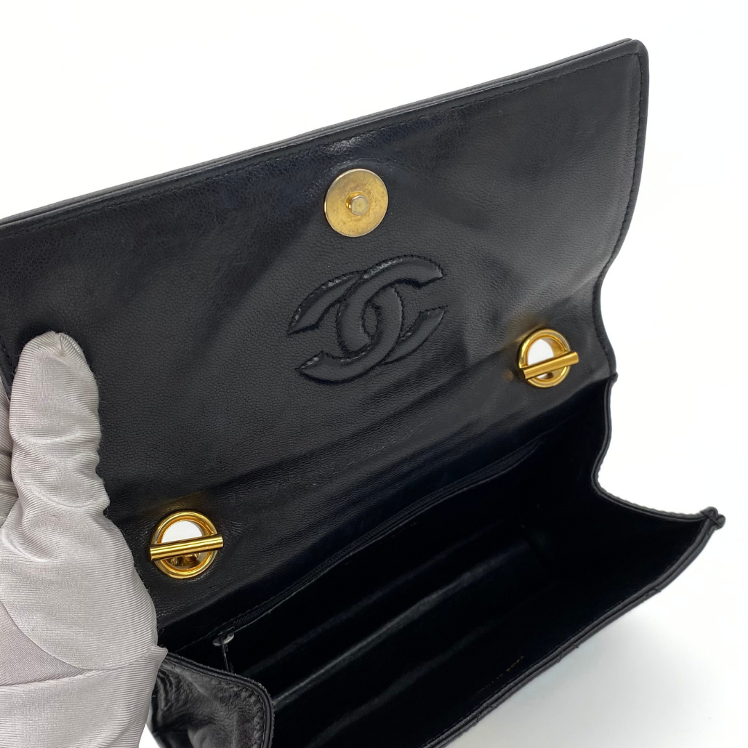 Ritsu, 1 Series Matelasse Black Lambskin with seal and card
