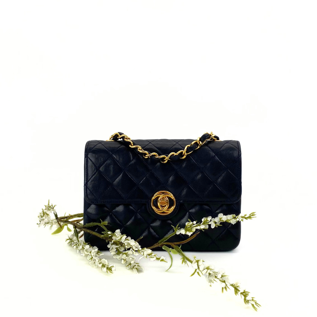 Rorik, 1 Series Mini Circle Coco Navy Lambskin with seal only